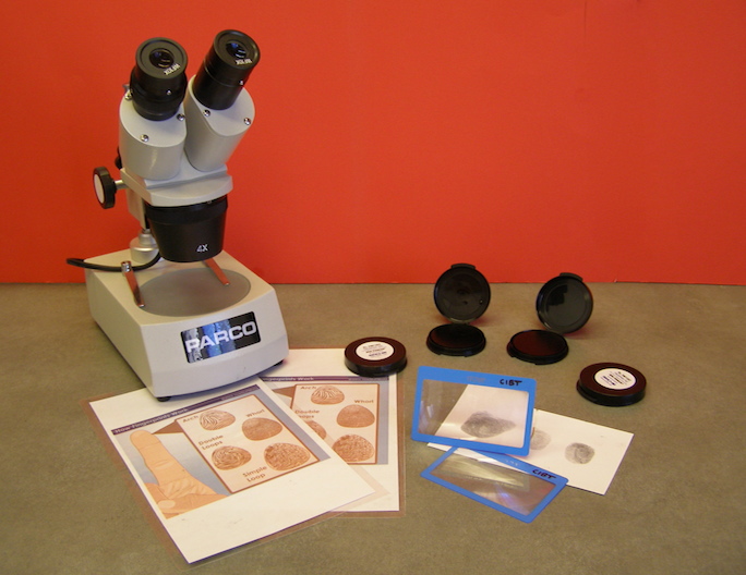 Fingerprint Making and Lifting Kit - All grade levels